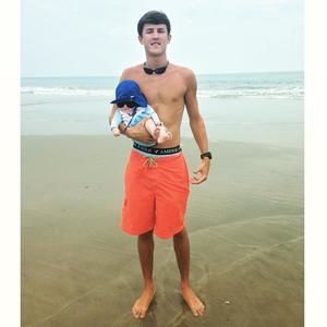 Meet your Posher, Carl